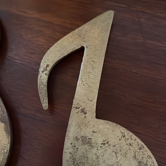 Vintage brass notes - Picture 8 of 12